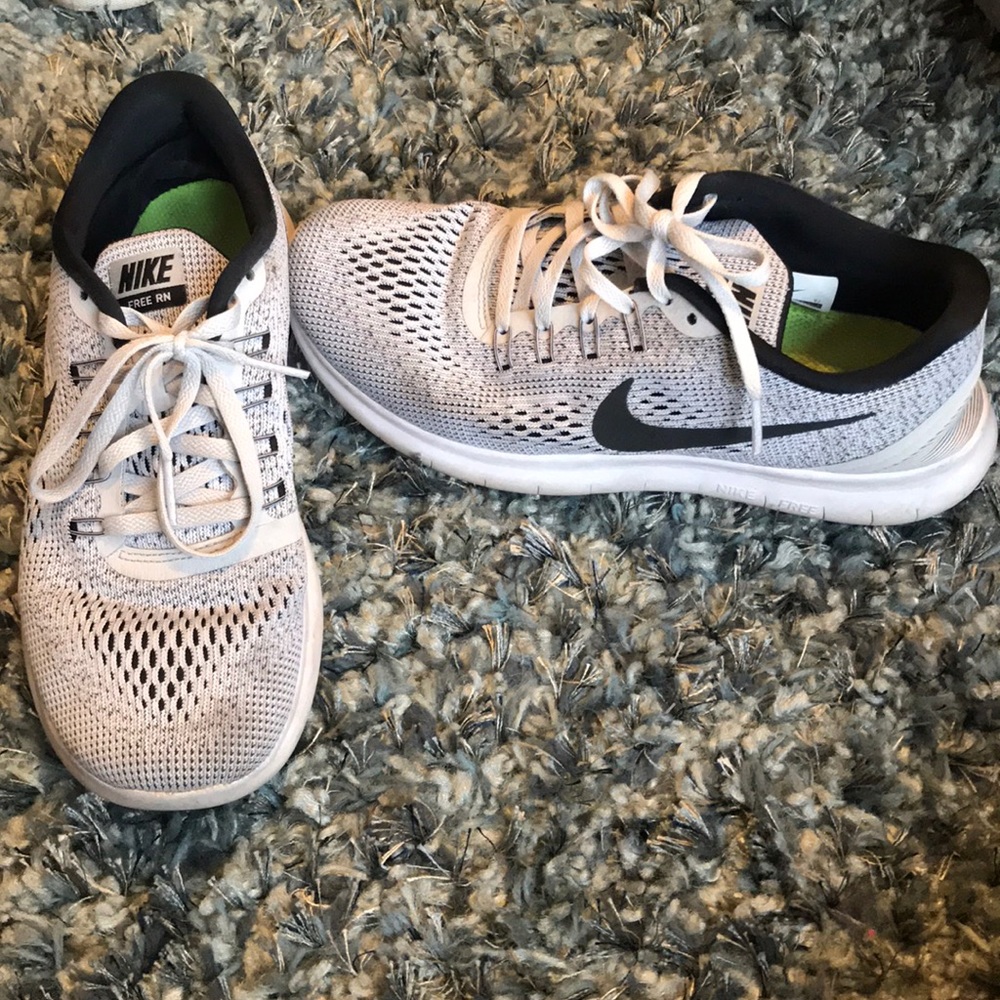 Nike Free run size 8